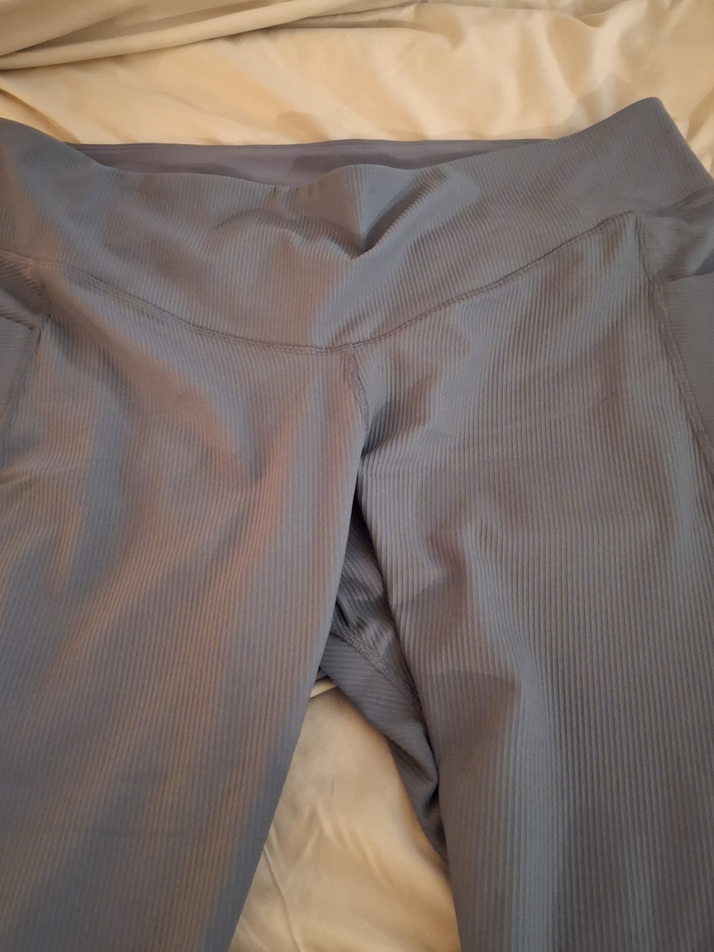 Old Navy Active Women's Charcoal High-Rise PowerSoft Leggings - Picture 4 of 9